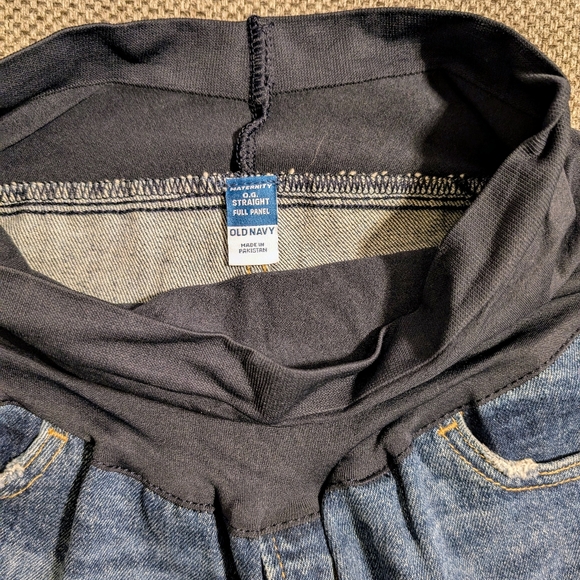 NWT Old Navy Maternity Jean shorts - Picture 8 of 9